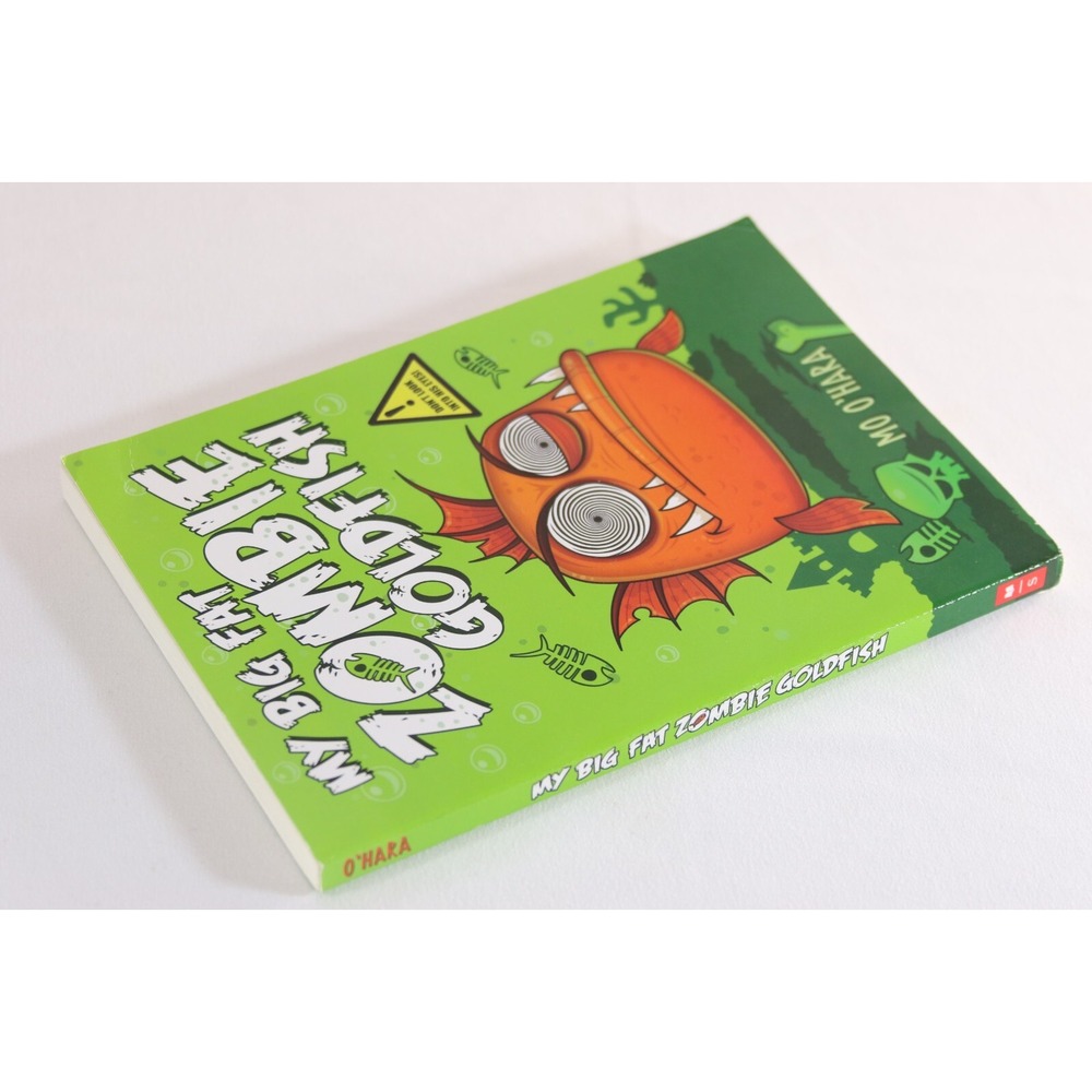 My Big Fat Zombie Goldfish Mo O'Hara Scholastic Paperback Book 179 Pages - Picture 3 of 4